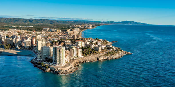 NAVEGAR POR LA COSTA